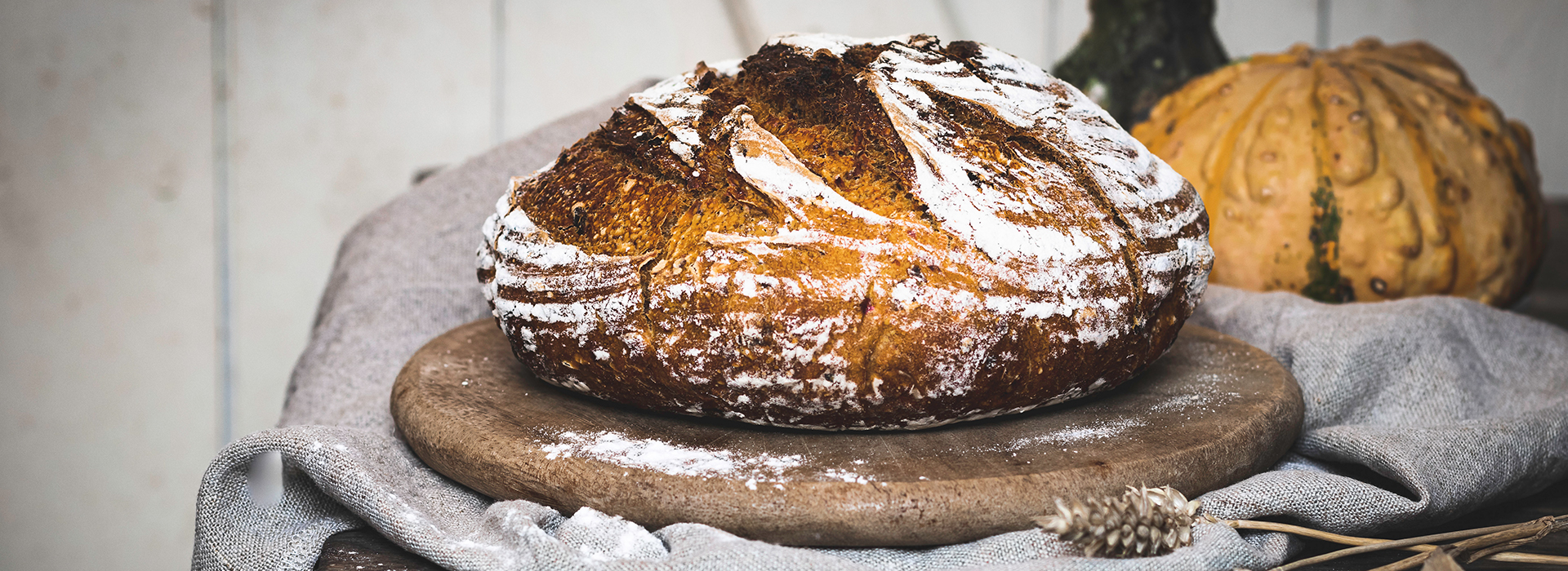 Herzhaftes Kürbisbrot mit getrockneten Tomaten | Kleineköchin